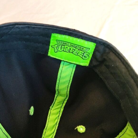 TMNT Fitted Hat - Picture 8 of 9